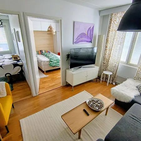아파트 Private Sauna, Balcony And Location In Tampere! 탐페레
